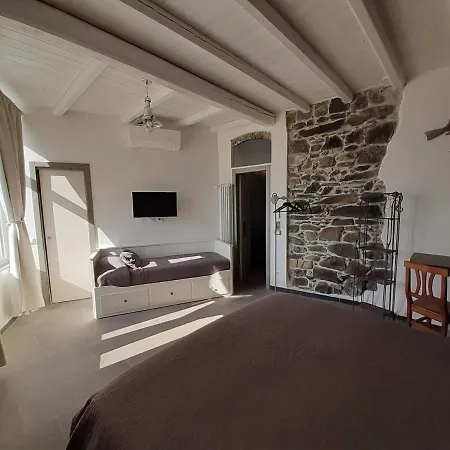 5 Terre Pelagos 2 مانارولا