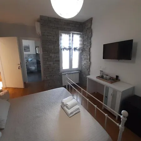 5 Terre Pelagos 2 4*