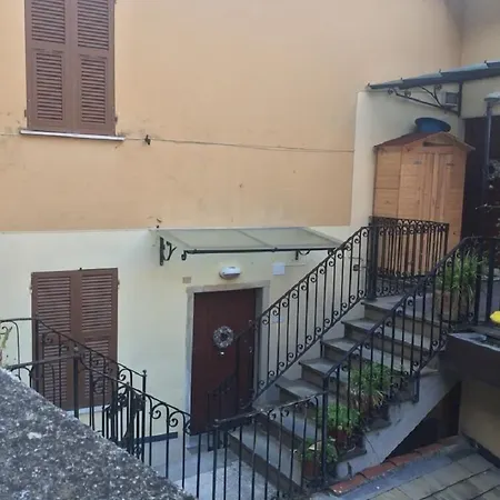 招待所 泰瑞培拉果斯5号旅馆 4*